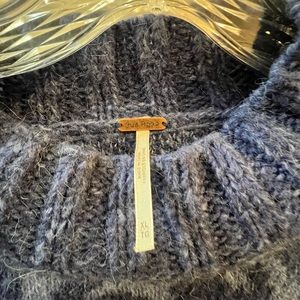 Free people sweater